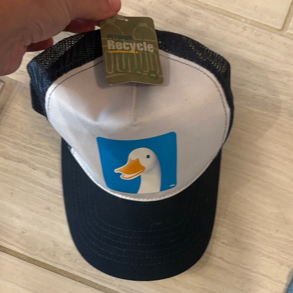 Duck Graphic Hat